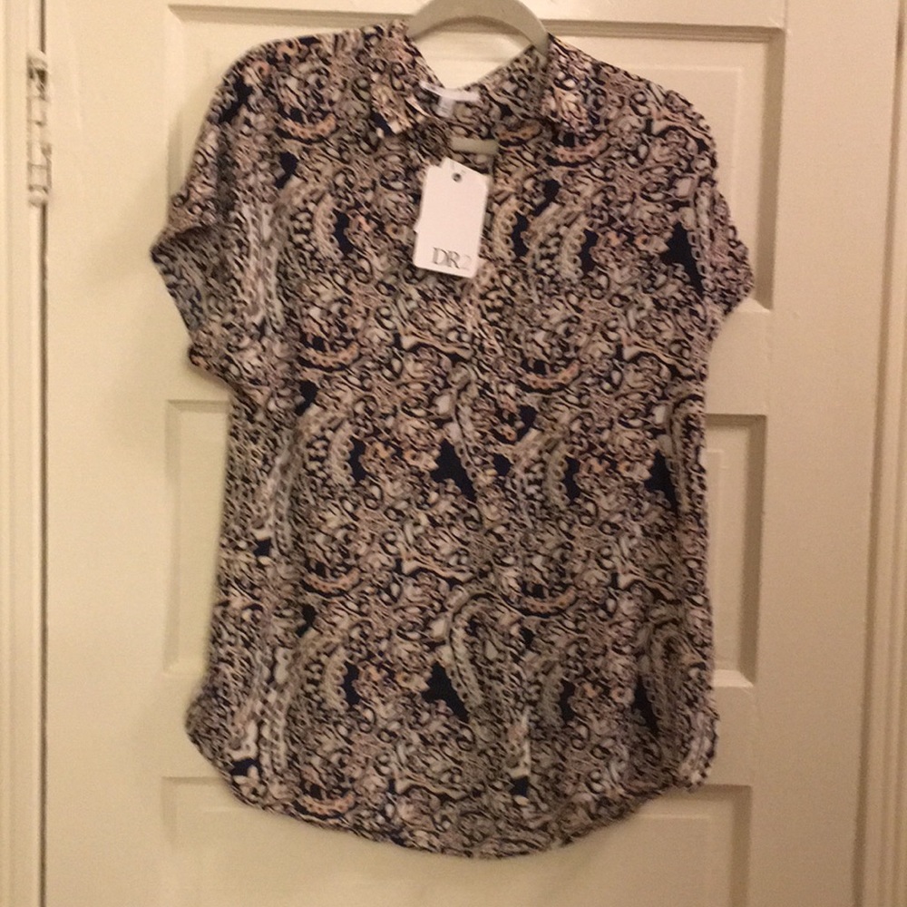 DR2 brand new blouse with tags.
